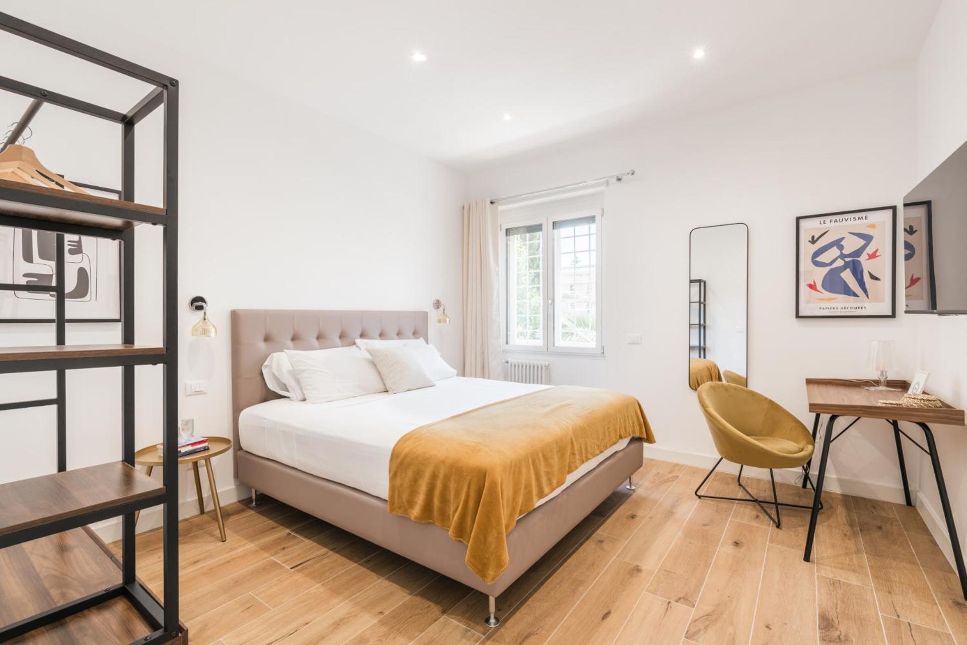 The Rent - Spacious Three-bedroom In Prati Area * Rom